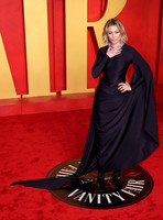 Elizabeth Banks